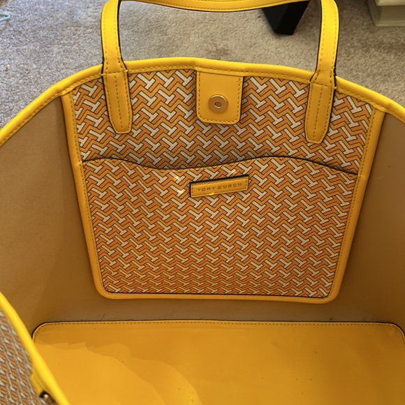 Tory Burch Hugh Tote Bag - Picture 8 of 13